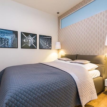 Top Location Old Town Brand New 2Bd Apartment Prag Exteriör bild