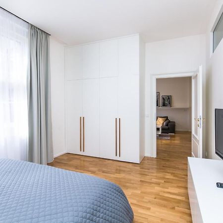 Top Location Old Town Brand New 2Bd Apartment Prag Exteriör bild