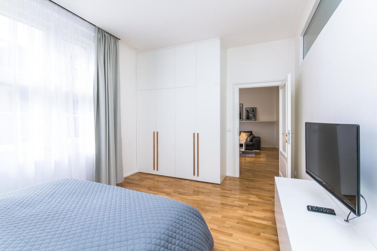 Top Location Old Town Brand New 2Bd Apartment Prag Exteriör bild