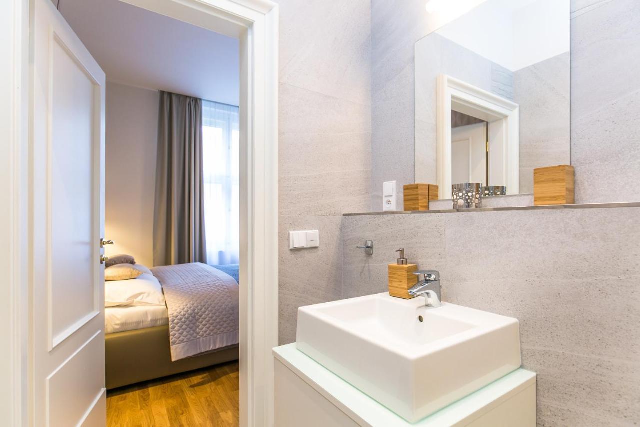 Top Location Old Town Brand New 2Bd Apartment Prag Exteriör bild